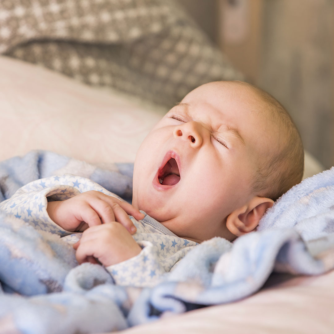 Søvnbehov hos baby - Hvor skal sove? Få svar her